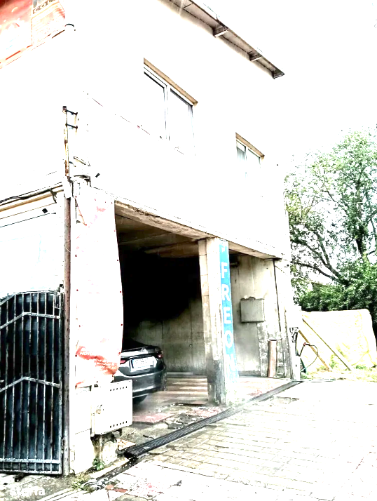 Spațiu comercial de vânzare