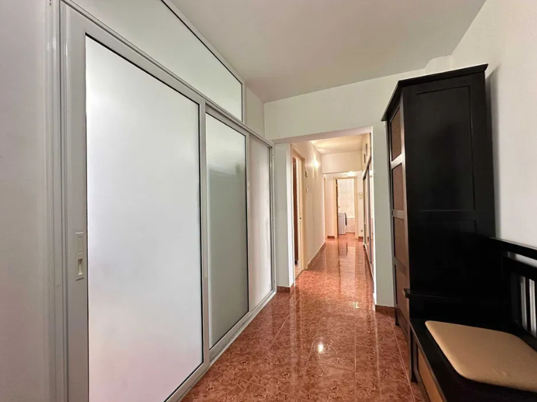 Apartament 3 camere decomandat Theodor Pallady 5/10, centrala proprie