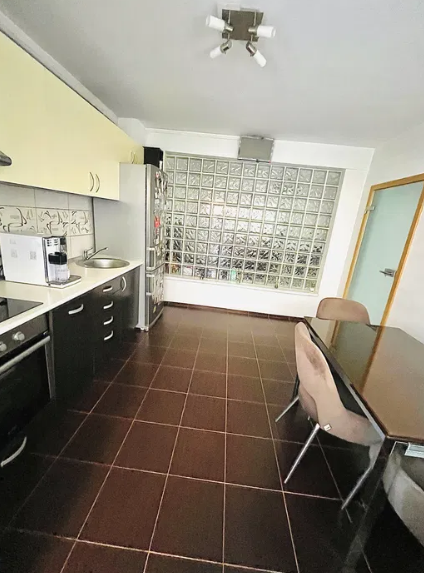 Apartament 3 camere 74 MP - Utilat & Mobilat - loc Parcare - Turnisor