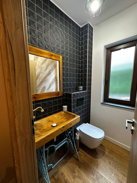 Apartament lux in vilă + curte + piscina / jacuzzi / sauna