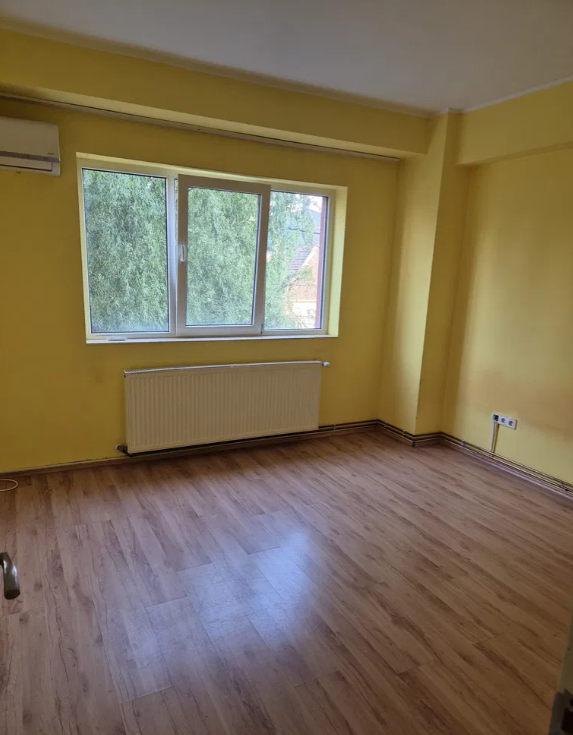 Apart. 3 cam. Zona Alfa - Bloc Nou cu lift , Et.1 Pret redus