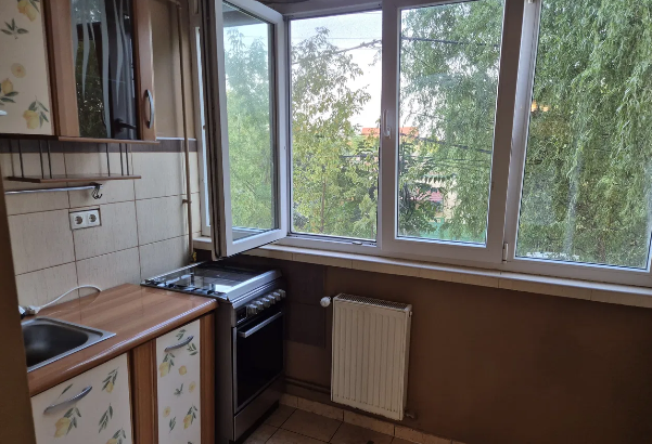 Apart. 3 cam. Zona Alfa - Bloc Nou cu lift , Et.1 Pret redus