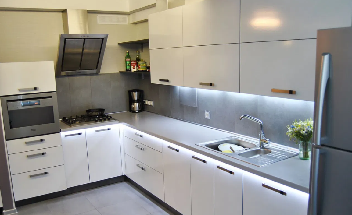 Apartament 2 camere, metrou Aparatorii Patriei