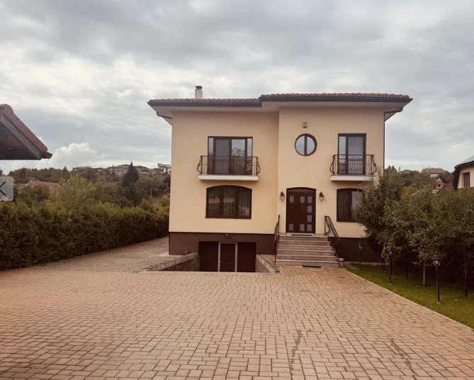 Casa de vanzare Bistrita - la cheie, echipare premium