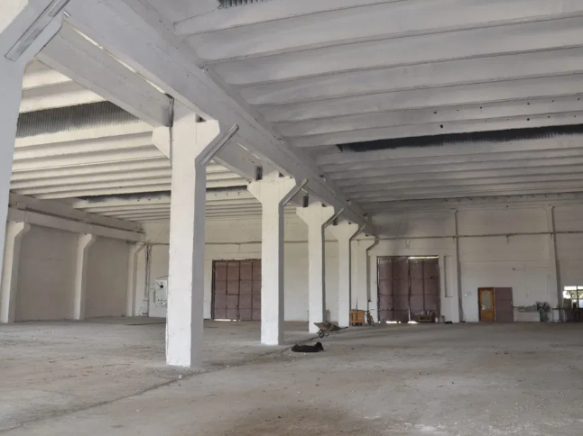 Vând inchiriez hală industrială