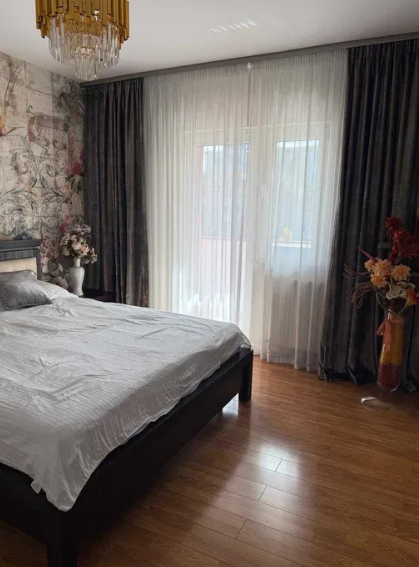 PF vand apartament 3 cam, 70 mp, str. Gorunului in zona The Office